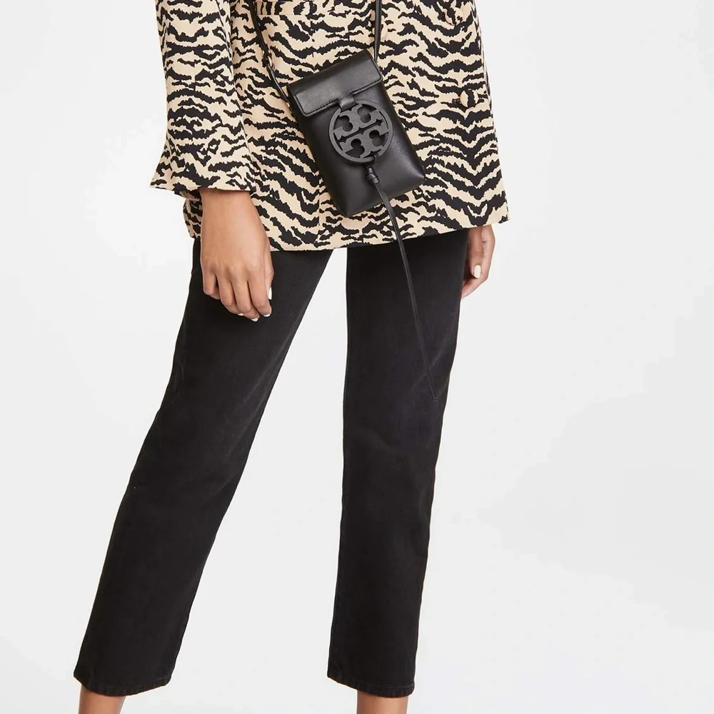 Tory Burch Miller Crossbody Leather Bag | Tory Butch in Excellent Condition - Picture 6 of 6